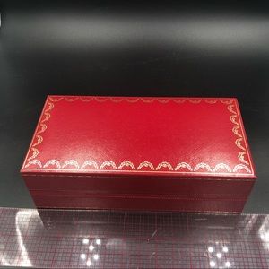 Used Cartier glass case